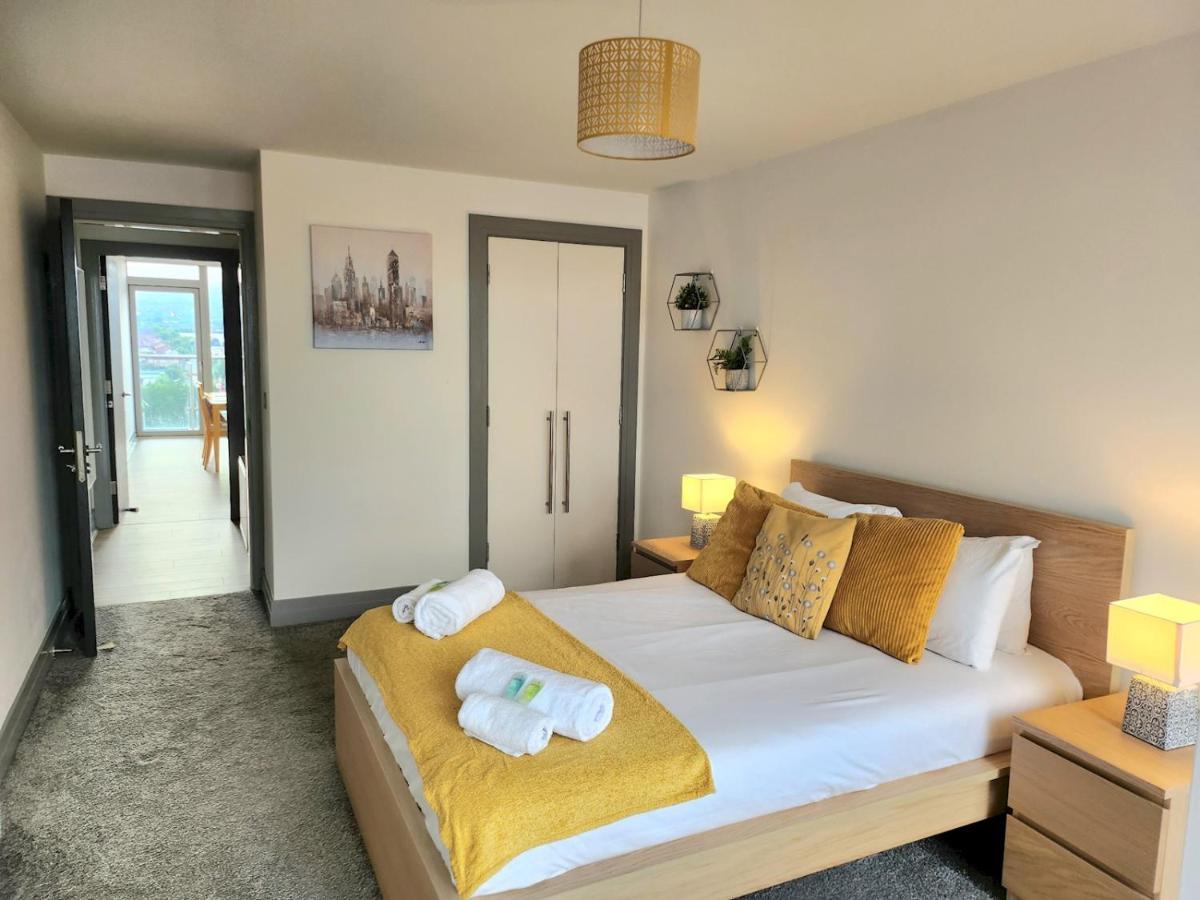 Pass The Keys Stunning Penthouse With Balcony Sunset Views Apartment Belfast Exterior foto