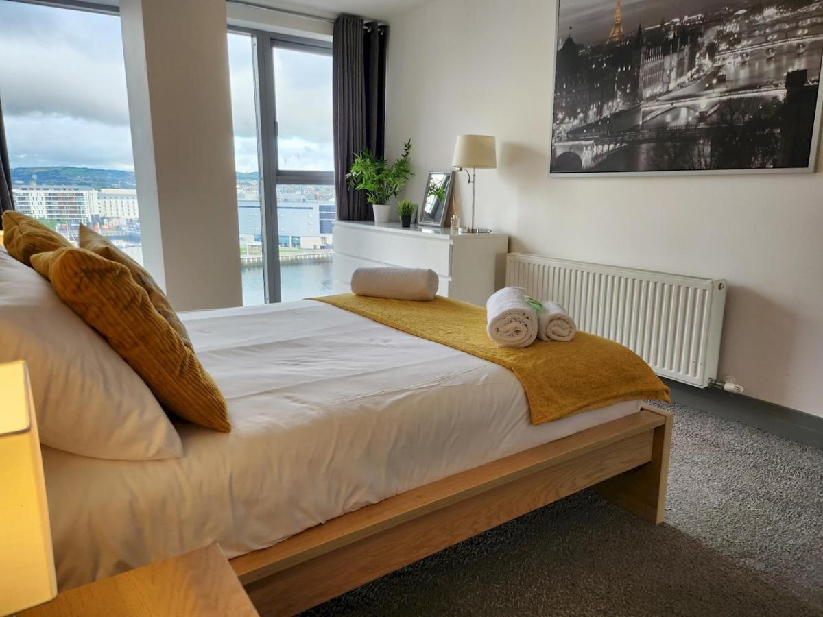 Pass The Keys Stunning Penthouse With Balcony Sunset Views Apartment Belfast Exterior foto