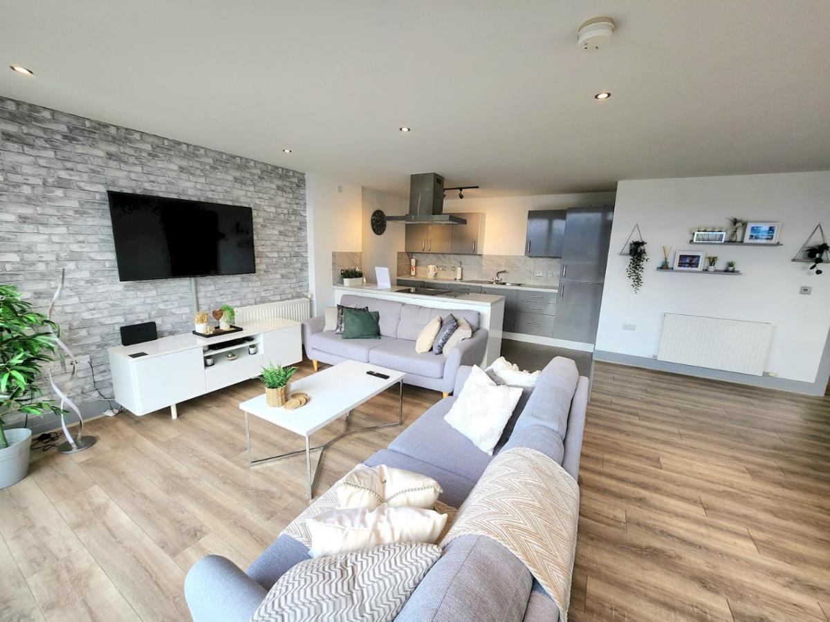 Pass The Keys Stunning Penthouse With Balcony Sunset Views Apartment Belfast Exterior foto