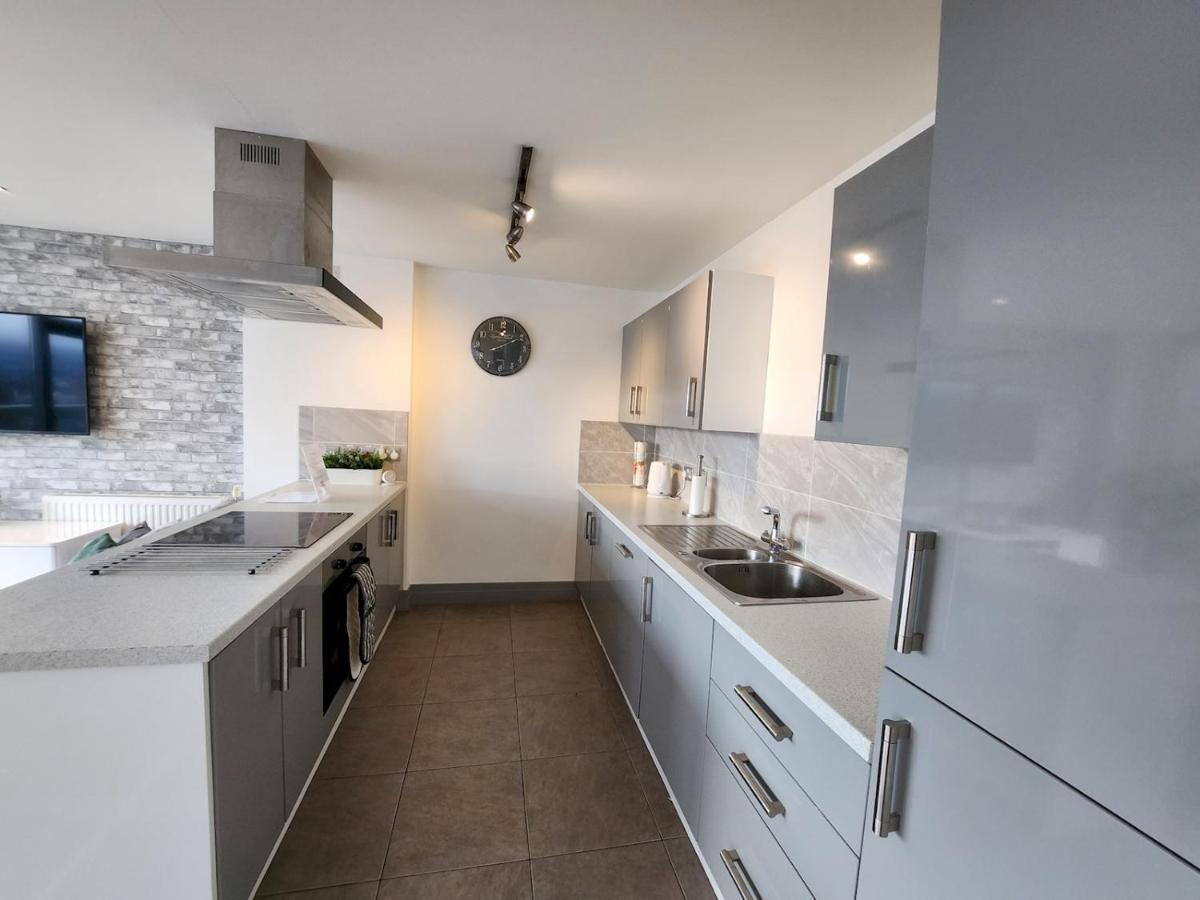 Pass The Keys Stunning Penthouse With Balcony Sunset Views Apartment Belfast Exterior foto